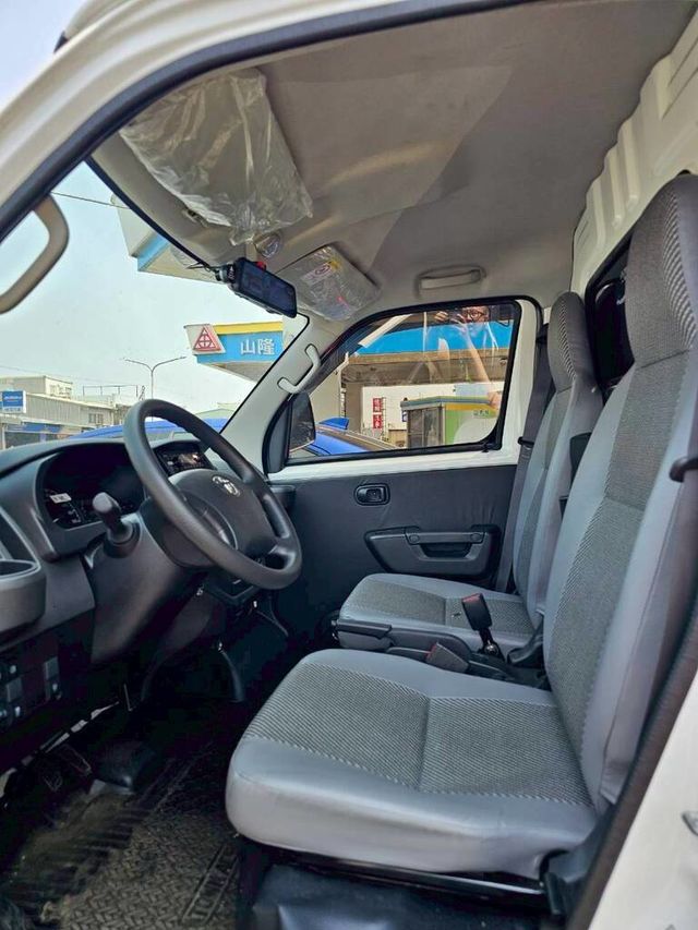 TOYOTA豐田 TOWN ACE  第4張相片