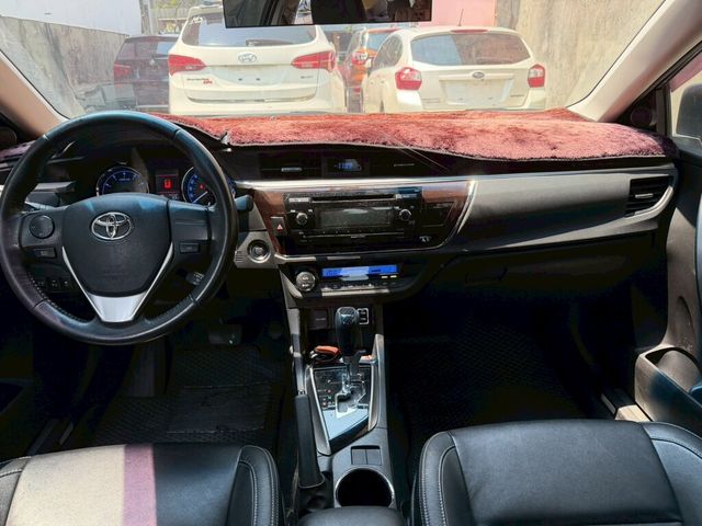 TOYOTA豐田 ALTIS  第6張相片