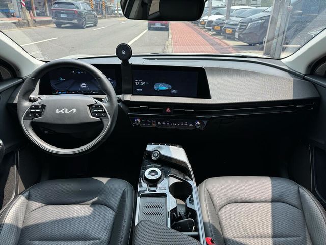 KIA起亞 EV6  第6張相片