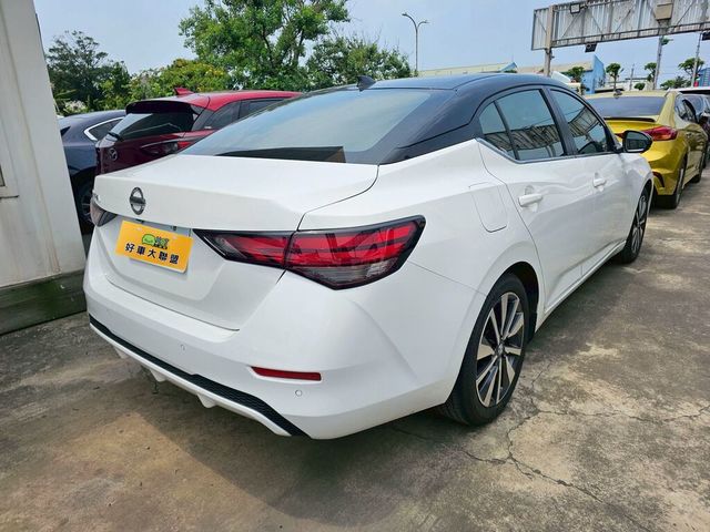 NISSAN日產 SENTRA  第2張相片