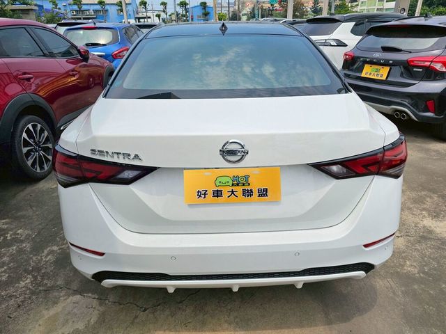 NISSAN日產 SENTRA  第4張相片