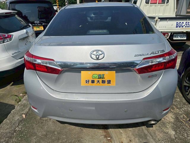 TOYOTA豐田 ALTIS  第4張相片