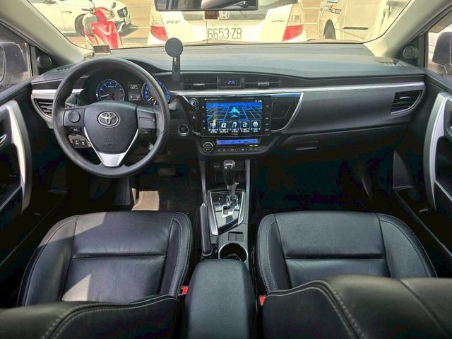 TOYOTA豐田 ALTIS  第6張相片