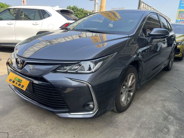 TOYOTA豐田 ALTIS  第1張相片