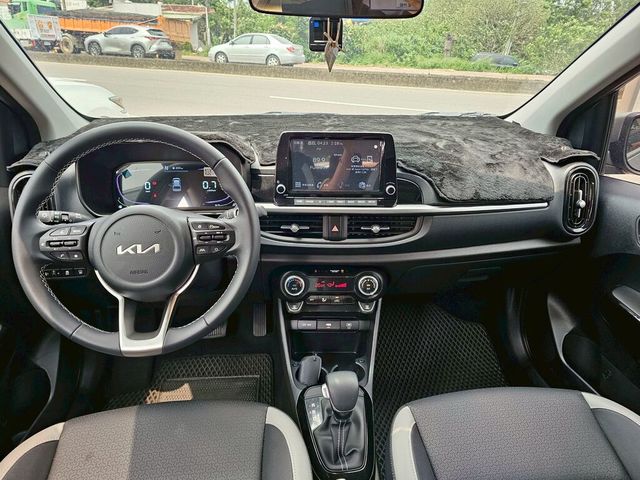 KIA起亞 PICANTO  第7張相片