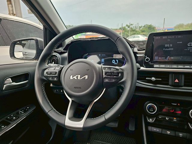 KIA起亞 PICANTO  第10張相片