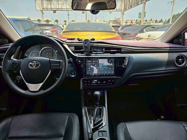 TOYOTA豐田 ALTIS  第6張相片