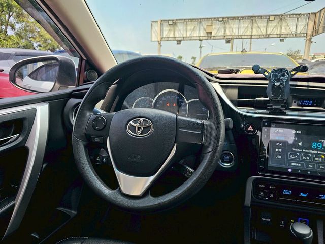 TOYOTA豐田 ALTIS  第7張相片