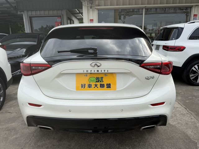 INFINITI無限 Q30  第4張相片