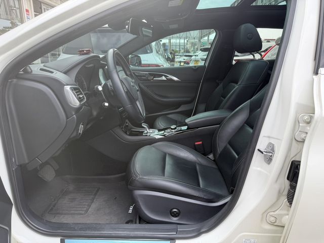 INFINITI無限 Q30  第8張相片