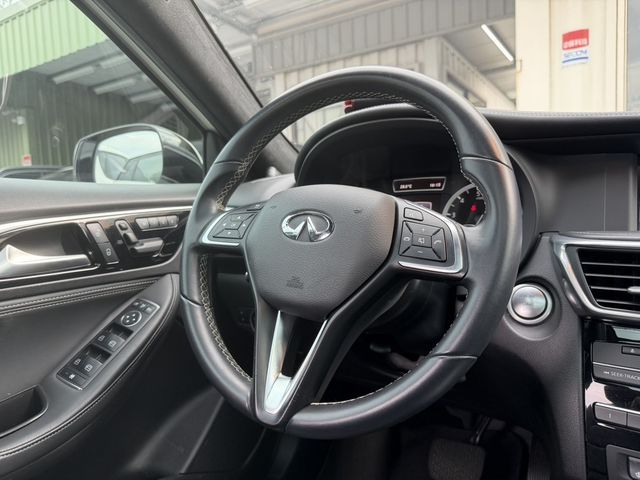 INFINITI無限 Q30  第10張相片