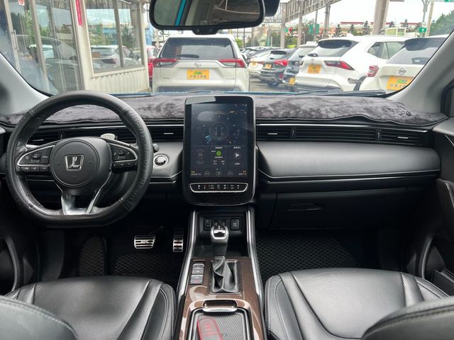 LUXGEN納智捷 URX  第7張相片