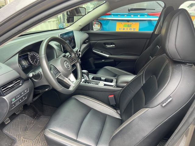 NISSAN日產 SENTRA  第9張相片