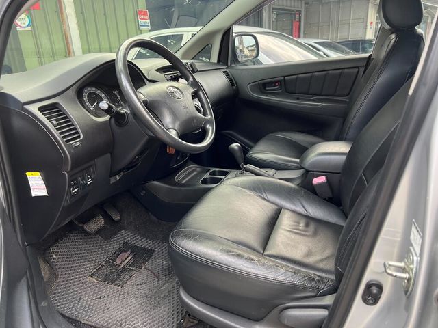 TOYOTA豐田 INNOVA  第8張相片
