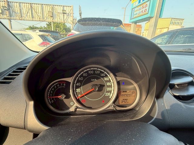MAZDA馬自達 MAZDA 2  第5張相片
