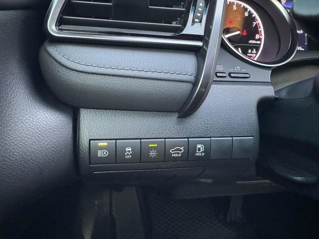 TOYOTA豐田 CAMRY  第10張相片