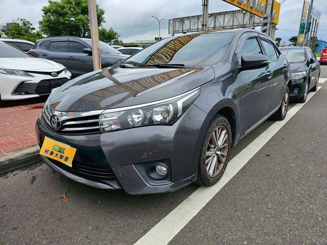 TOYOTA豐田 ALTIS  第1張相片