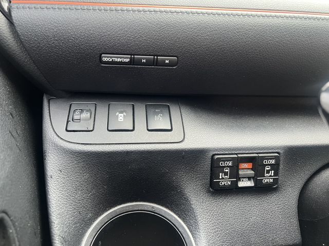 TOYOTA豐田 SIENTA  第8張相片
