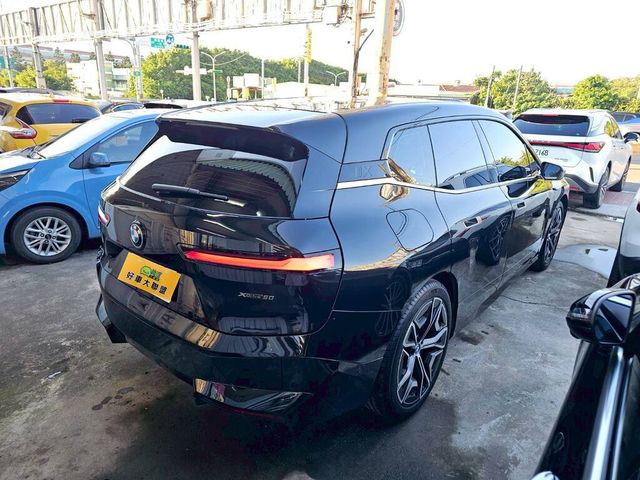 BMW寶馬 IX XDRIVE50  第2張相片