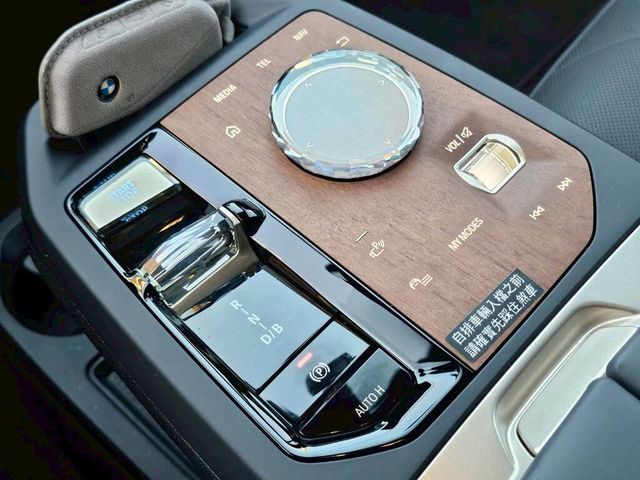 BMW寶馬 IX XDRIVE50  第11張相片
