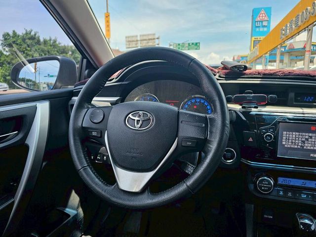 TOYOTA豐田 ALTIS  第8張相片