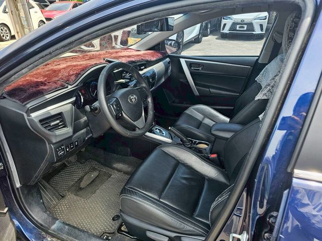 TOYOTA豐田 ALTIS  第9張相片