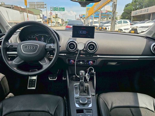 AUDI奧迪 A3 SEDAN  第7張相片