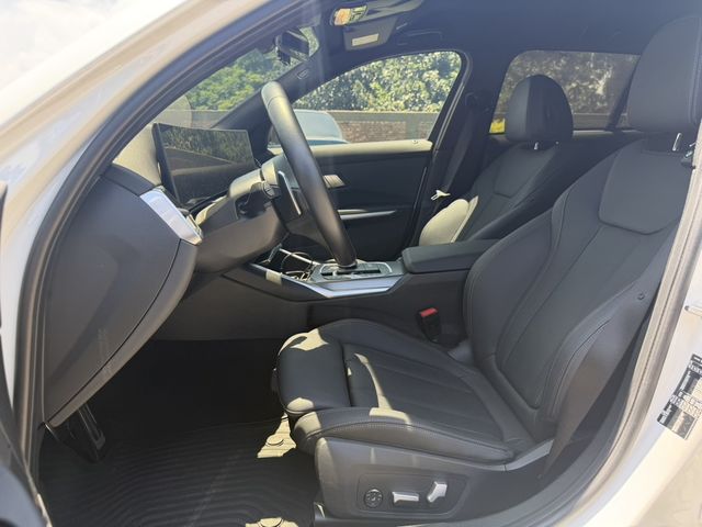 BMW寶馬 320I M SPORT  第8張相片