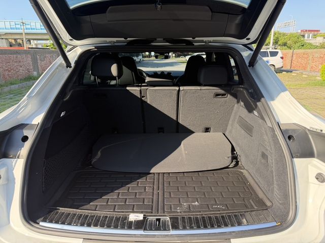 PORSCHE保時捷 CAYENNE  第12張相片