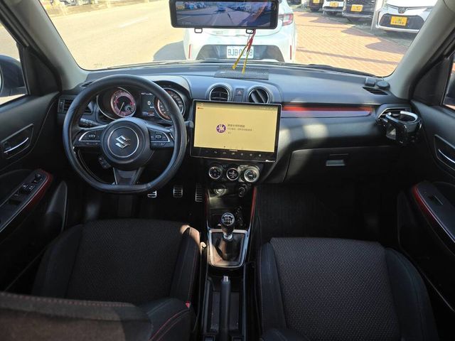 SUZUKI鈴木 SWIFT  第6張相片