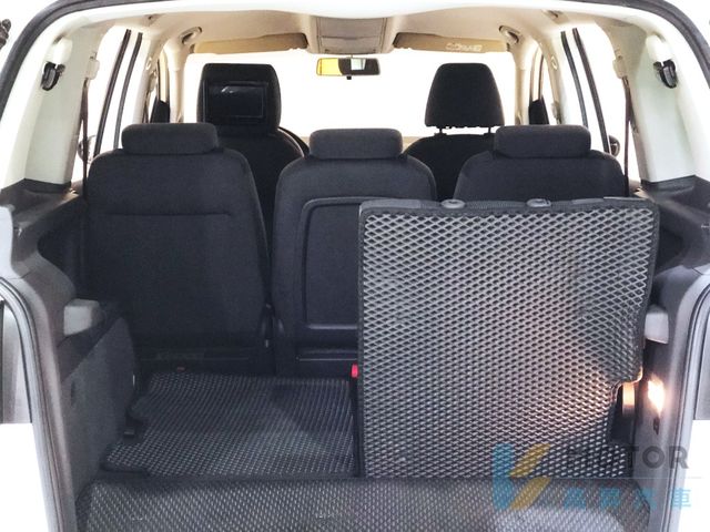 VOLKSWAGEN福斯 TOURAN  第13張相片