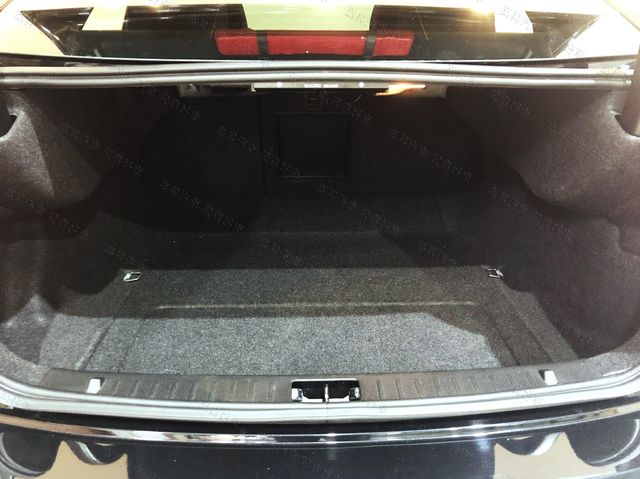 VOLVO富豪 S60  第17張相片