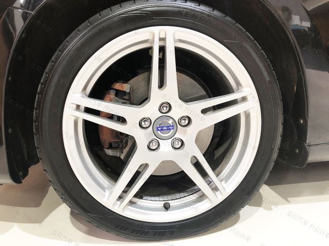 VOLVO富豪 S60  第19張相片
