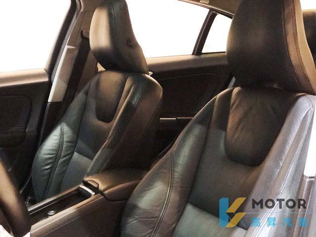 VOLVO富豪 S60  第13張相片