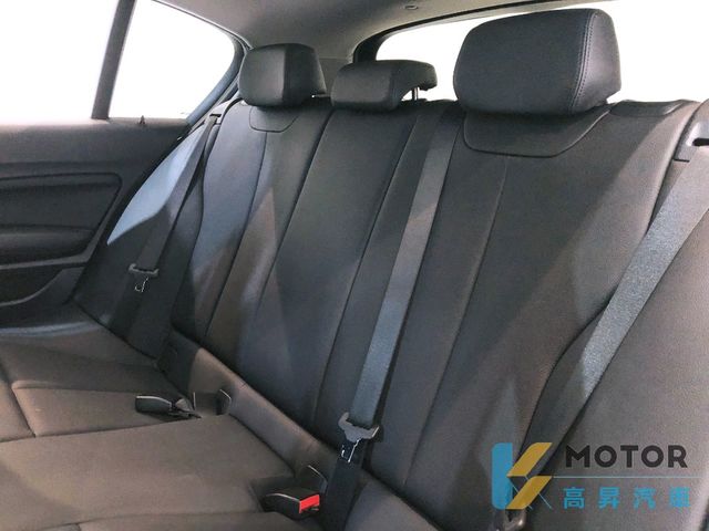 BMW寶馬 118I  第13張相片