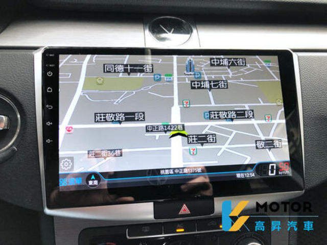 VOLKSWAGEN福斯 PASSAT  第4張相片