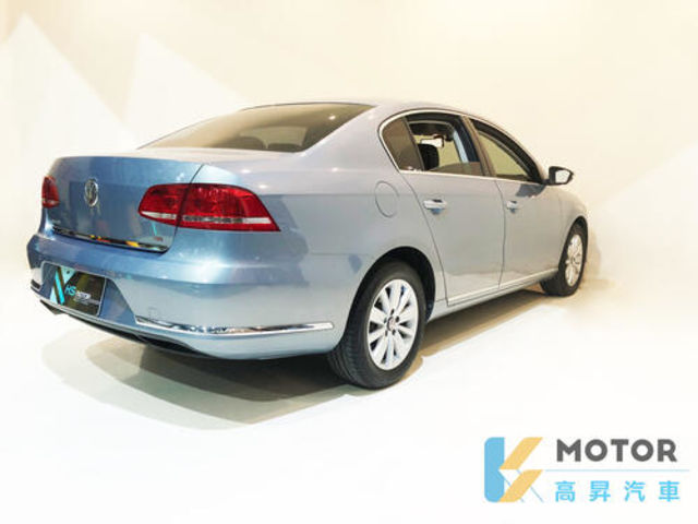 VOLKSWAGEN福斯 PASSAT  第13張相片