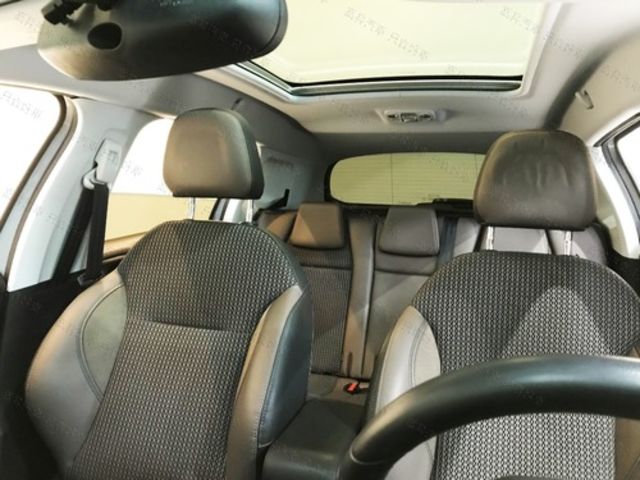 PEUGEOT寶獅 2008  第15張相片