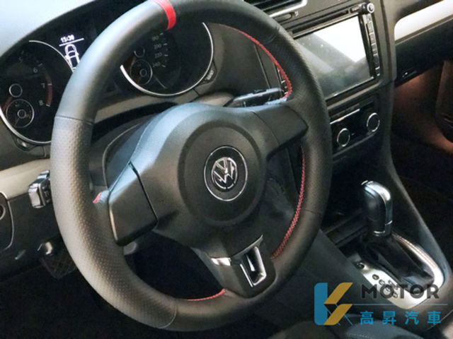 VOLKSWAGEN福斯 GOLF  第4張相片