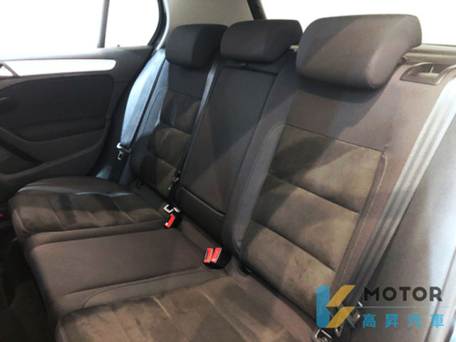 VOLKSWAGEN福斯 GOLF  第13張相片