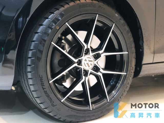VOLKSWAGEN福斯 GOLF  第19張相片