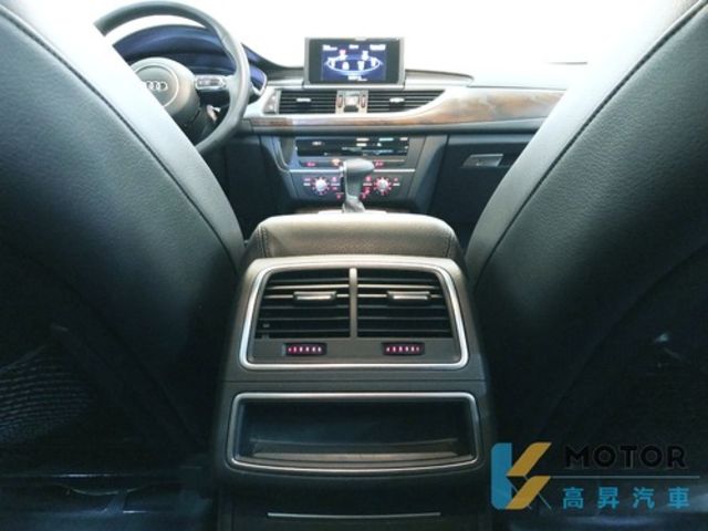 AUDI奧迪 A6  第14張相片