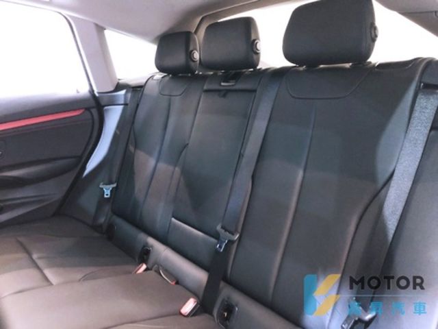 BMW寶馬 320I GT  第6張相片