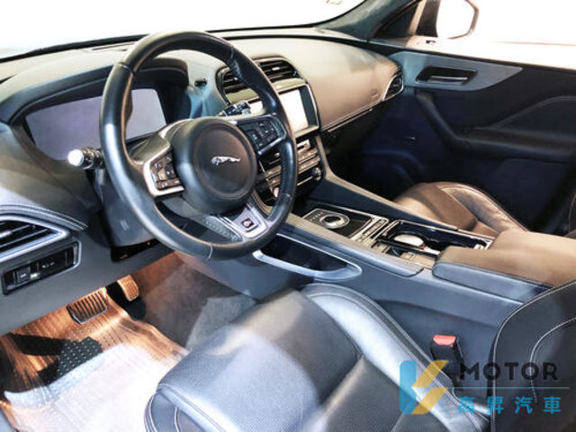 JAGUAR捷豹 F-PACE  第10張相片