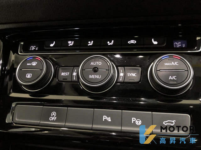 VOLKSWAGEN福斯 TOURAN  第7張相片