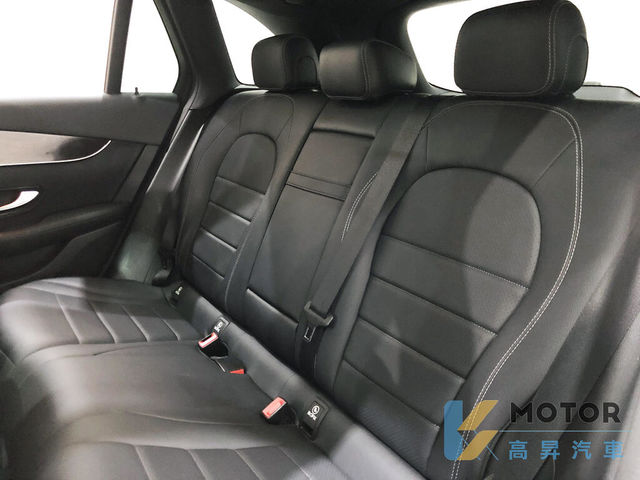 M-BENZ賓士 GLC300  第13張相片
