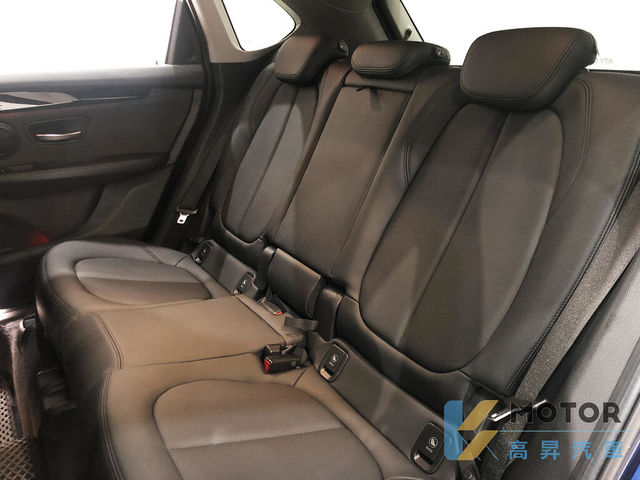 BMW寶馬 220I  第13張相片