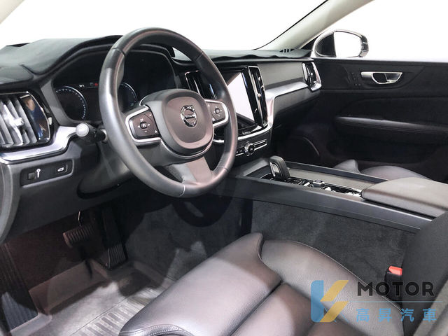 VOLVO富豪 V60  第9張相片