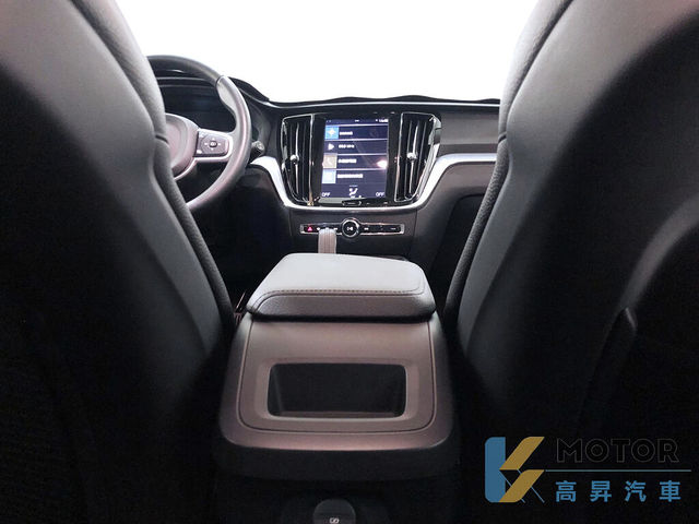 VOLVO富豪 V60  第11張相片