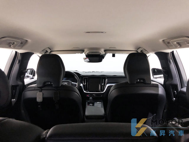 VOLVO富豪 V60  第14張相片
